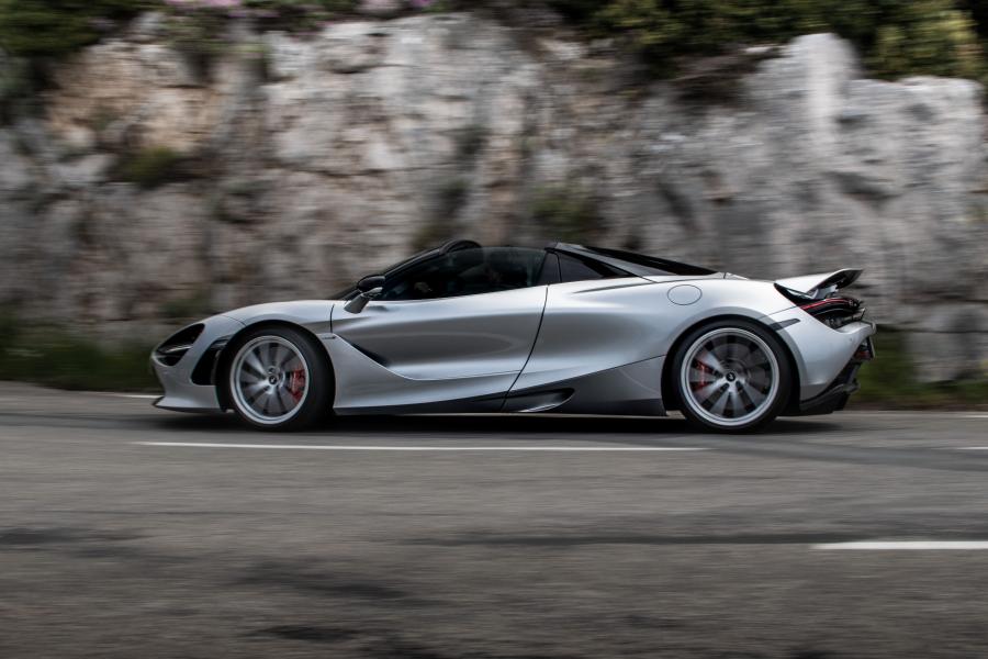 McLaren 720S Spider 2019 года  (WW) (фото 32 из 35)